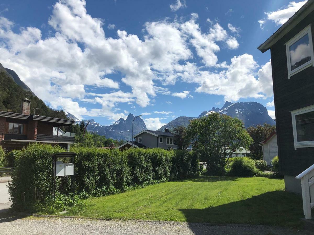 Åndalsnes ni hao Eksteriør bilde